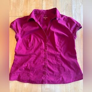 Merona Women's Maroon Button-Up Top.